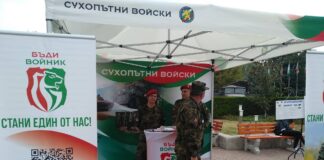 При засилен интерес премина информационната кампания „Бъди войник” в Асеновград