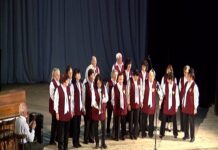 Два туристически хора пяха в салонната зала на НЧ”Родолюбие” в Асеновград