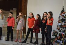 Коледен концерт изнесе пред асеновградчани Музикално студио „Калина Малина”