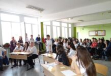 5 178 души ще държат матура по БЕЛ на поправителната сесия през август