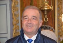 Кметът Христо Грудев с поздравителен адрес до здравните работници в община Асеновград