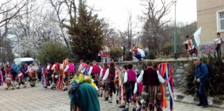 Кукери гониха злото и благославяха за здраве и берекет в Марково