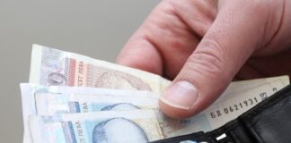 Задържаха за кражба двама 18-годишни асеновградчани