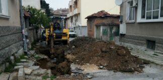 Две ВиК аварии в Асеновград днес