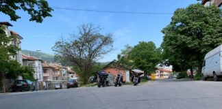 Мотористи от Асеновград ще раздават храна в кв. „Изток“