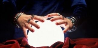 66-годишна жена бе измамена от непозната, представила се за врачка