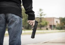 Междусъседски скандал доведе до стрелба с газов пистолет в Асеновград