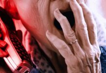 Телефонни измамници прибраха над 16 000 лв.