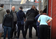 Опашки от хора пред магазините за месо в Асеновград