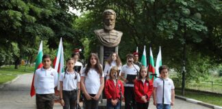 Асеновград отбеляза Деня на Ботев