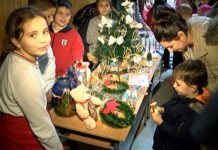 Богат коледен базар бе организиран в ОУ „Христо Ботев“