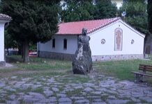 Планират ли облагородяване на района край паметника на ген. Дандевил