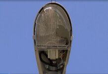 За четвърти път – счупиха уличните лампи на ул. „Кулата”