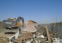 Приключи акцията по принудителното премахване на незаконните постройки в кв.”Лозница”