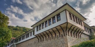 Празнична вечерня ще отслужи митрополит Николай в епархийския манастир „Св. св. Кирик и Юлита”