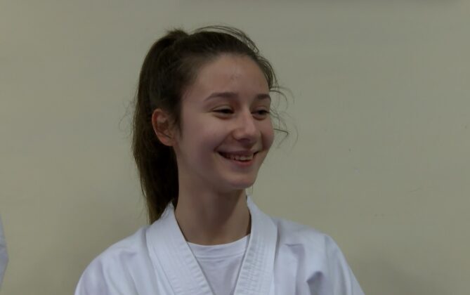 Елена Каленицова, сребърен медал