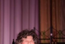 Стоянка Мутафова: Благодаря на Община Асеновград, и като остарея пак ще дойда!