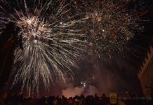 Коледните светлини в Асеновград грейват на 3-ти декември