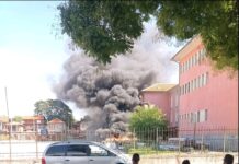 Пловдивското СУ „Найден Геров“ едва не изгоря днес