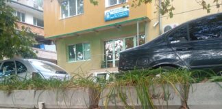 Водата от чешмата до сградата на ВиК-Асеновград е негодна за пиене