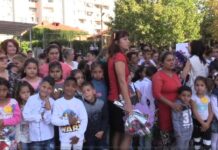 65 първолаци тръгват на училище в ОУ „Никола Вапцаров“