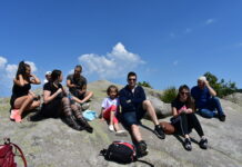 Общински младежки съвет подари един незабравим ден на Ели от Шоуто на Слави