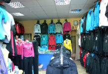 Иззеха спортни дрехи, неправомерно обозначени с чужди търговски марки