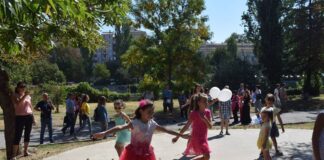 Започва лятната академия „Шарена ваканция”