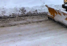 6 снегорина и 5 песъкарки чистеха Асеновград след снеговалежа