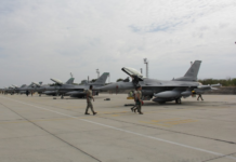 Шест изтребителя на американските Военновъздушни сили в Европа кацнаха в авиобаза Граф Игнатиево