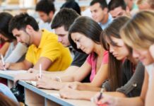 18 331 студенти получиха европейски стипендии