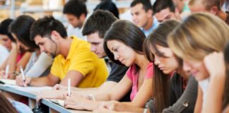 18 331 студенти получиха европейски стипендии