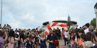 Асеновград започна изпращането на своите абитуриенти от випуск 2017