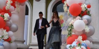 Асеновград изпраща абитуриентите със слънце