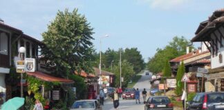 Пътуващ квалификационен курс за учителите от епархията, преподаващи Религия-Православие