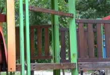 Опасни пързалка и люлка в Градския парк в Асеновград създават предпоставка за инциденти