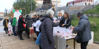 Коледен базар на ПГ по ХВТ „Св. Димитрий Солунски“