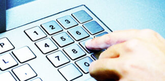 МВР: Не записвайте ПИН кода върху банковата си карта