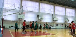 Мъжкият отбор на БК „Асеновец 2005“ загуби с точка разлика от Рогош