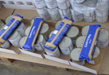 Започва раздаването на пакети с продукти