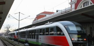 Не е съществувала предпоставка да пострадат пътници след възникналото запалване в локомотива на бърз влак от София за Бургас