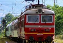 Увеличават заплатите в БДЖ