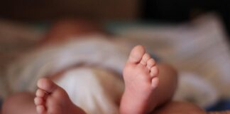 Изготвена е Наредба за бащиното име на българчета, родени в чужбина