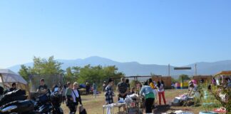 Благотворителен базар в подкрепа на Гошко събра близо 7 000 лева