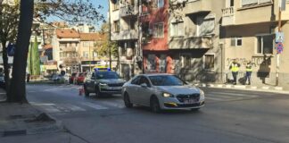 Младеж бе блъснат на пешеходна пътека в Асеновград