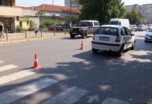 Кола блъсна възрастна жена в близост до пожарната в Асеновград