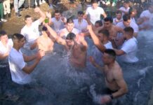 18-годишният Марин Георгиев стигна пръв до богоявленския кръст в Куклен