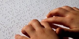 На 13-ти ноември се отбелязва Световен ден на добротата и Международен ден на слепите хора