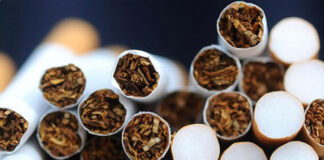 Три жени, едната на 80 години, бяха заловени с безакцизни цигари