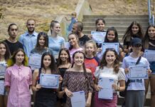 Проектът „Ръка да подадем… танцувай с мен”, организиран от КСТ „Асеновец“, приключи успешно